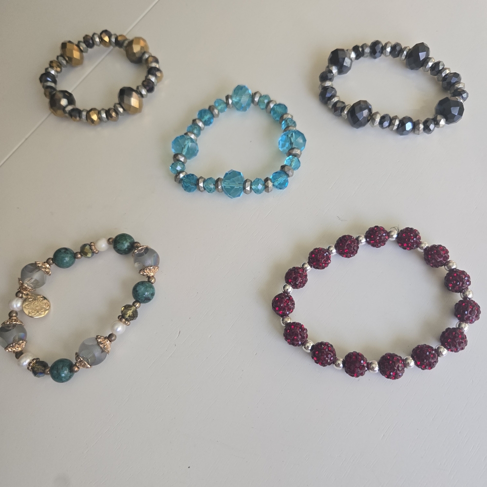 Elegant Multicolor Beaded Bracelet Set